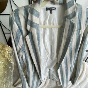 Striped Blazer Jacket/Blazer Shorts Set Women’s Size S